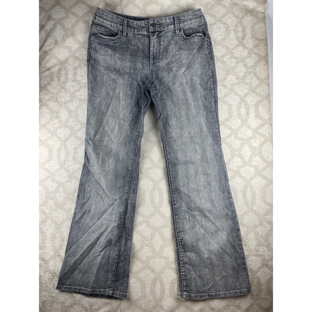 Chico's Platinum Denim Women 1 US 8 Gray NWOT Embroidered Bootcut Stretch Jeans